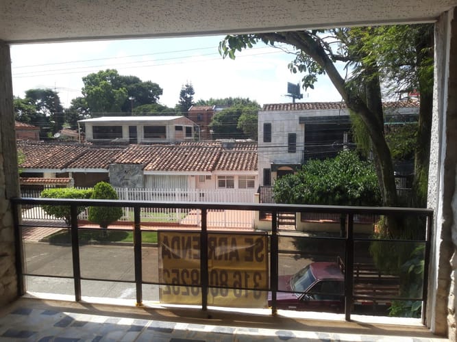 Casa de 9 alcobas en venta en El Gran Limonar Cataya, Cali, 420 m² · foto 8 de 10