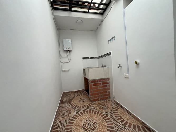 Apartamento de 2 alcobas en venta en Alamos, Cali, 84 m² · foto 8 de 9