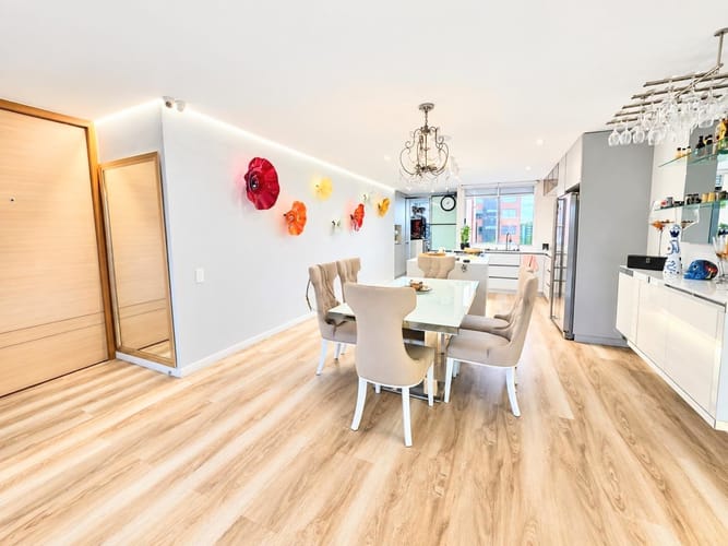 Apartamento de 3 alcobas en venta en El Poblado, Envigado, 182 m² · foto 4 de 10