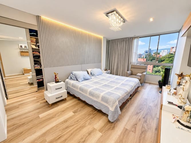 Apartamento de 3 alcobas en venta en El Poblado, Envigado, 182 m² · foto 6 de 10