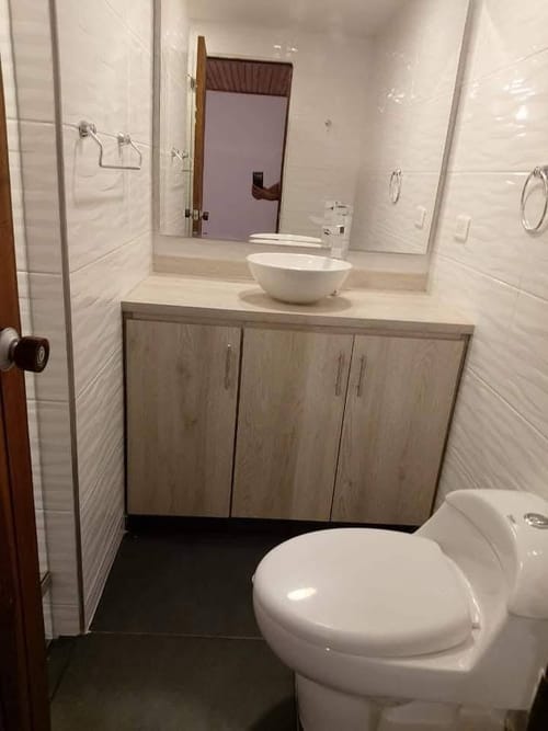 Apartamento de 2 alcobas en venta en Santa Barbara Central, Bogotá, 78 m² · foto 5 de 11