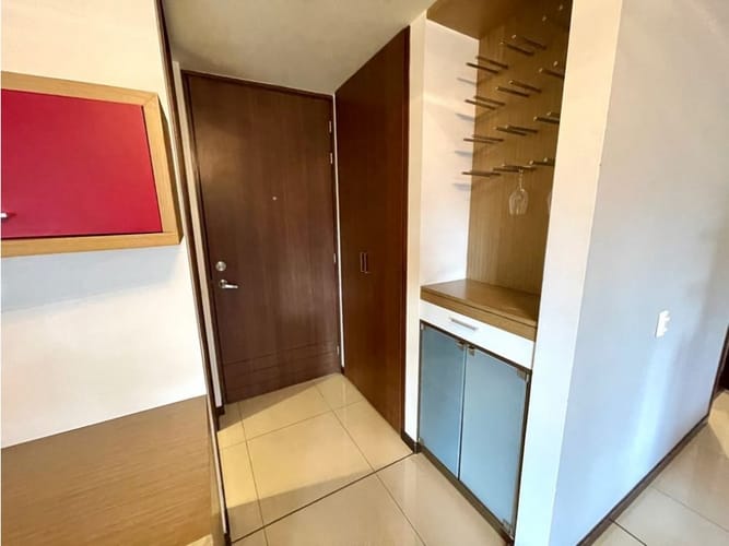 Apartaestudio en arriendo en Los Balsos, Medellín, 65 m² · foto 12 de 24
