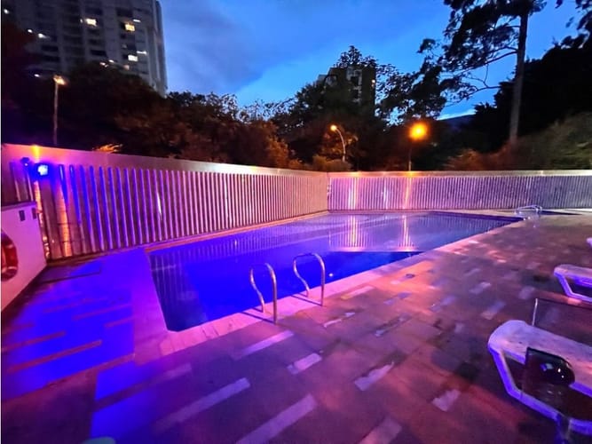 Apartaestudio en arriendo en Los Balsos, Medellín, 65 m² · foto 19 de 24