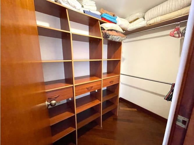 Apartamento de 1 alcoba en arriendo en Patio Bonito, Medellín, 55 m² · foto 12 de 17
