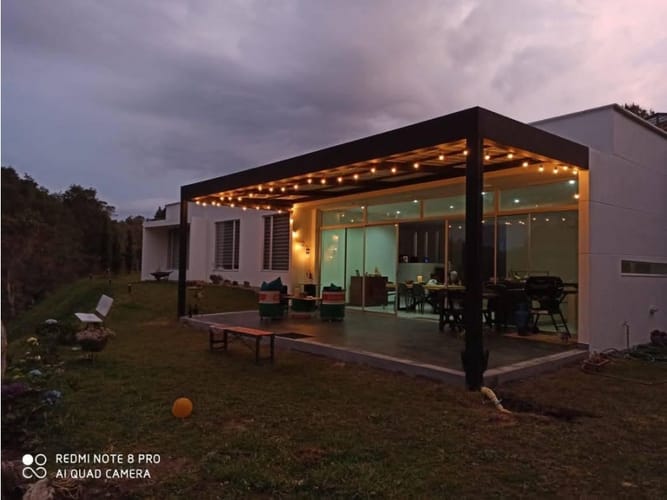 Casa de 2 alcobas en arriendo en Aeropuerto, Rionegro, 230 m² · foto 12 de 13