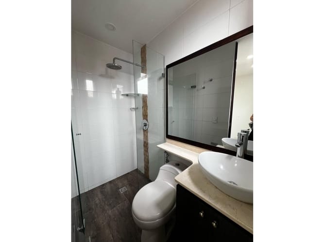 Apartamento de 2 alcobas en arriendo en San Lucas, Medellín, 128 m² · foto 14 de 24