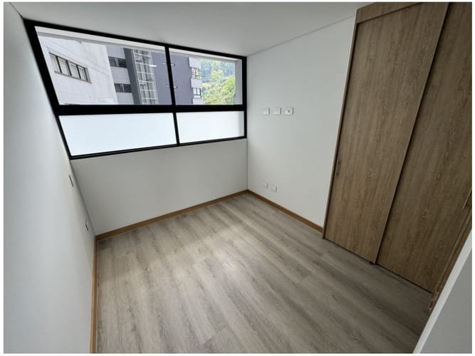 Apartamento de 3 alcobas en arriendo en El Poblado, Medellín, 105 m² · foto 18 de 24