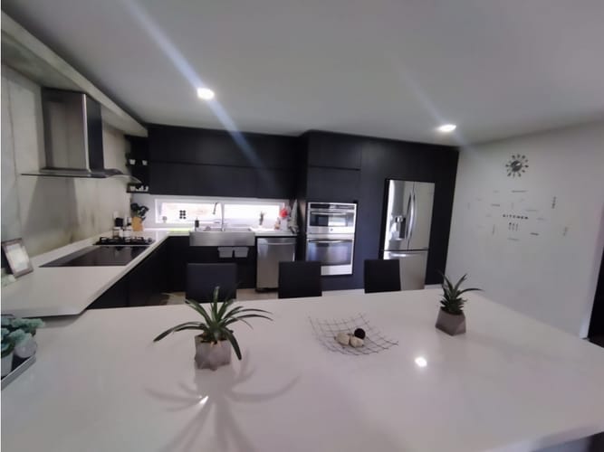 Casa de 4 alcobas en arriendo en Mesa, Envigado, 360 m² · foto 15 de 24