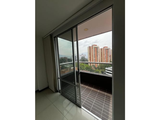 Apartamento de 2 alcobas en venta en San Lucas, Medellín, 128 m² · foto 22 de 24