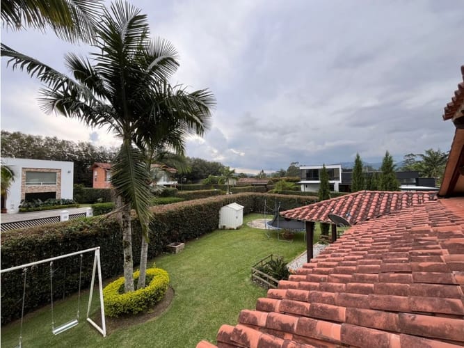 Casa de 6 alcobas en arriendo en Llano Grande, Rionegro, 300 m² · foto 16 de 24