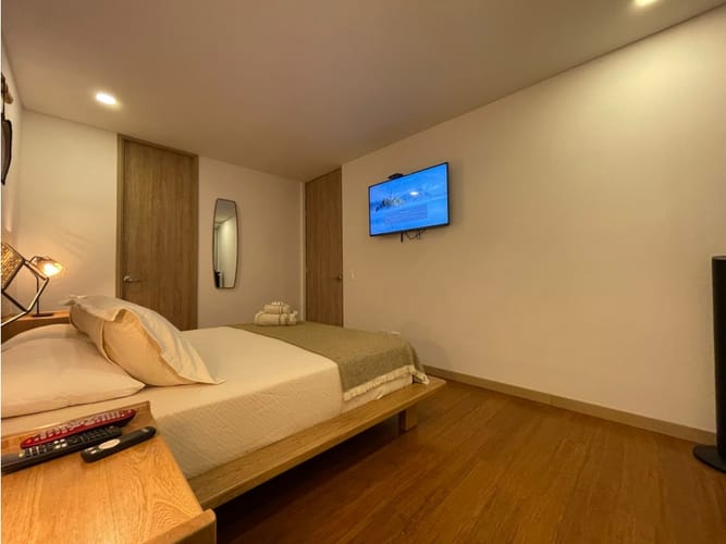 Apartamento de 2 alcobas en venta en El Diamante 2, Medellín, 72 m² · foto 9 de 21