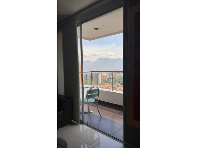 Apartamento de 3 alcobas en venta en El Esmeraldal, Envigado, 94 m² · foto 21 de 24