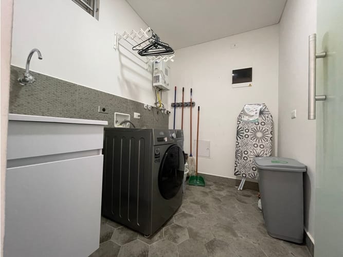 Apartamento de 2 alcobas en venta en El Diamante 2, Medellín, 72 m² · foto 10 de 21
