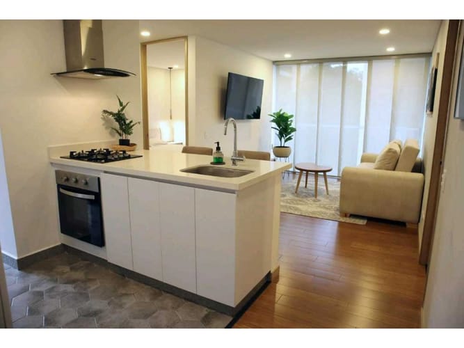 Apartamento de 2 alcobas en arriendo en El Diamante 2, Medellín, 70 m² · foto 6 de 17