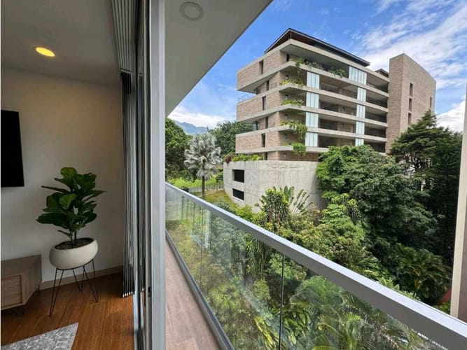 Apartamento de 2 alcobas en arriendo en El Diamante 2, Medellín, 70 m² · foto 9 de 17
