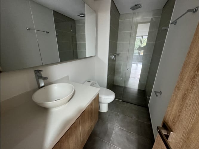 Apartamento de 3 alcobas en arriendo en El Poblado, Medellín, 105 m² · foto 16 de 16