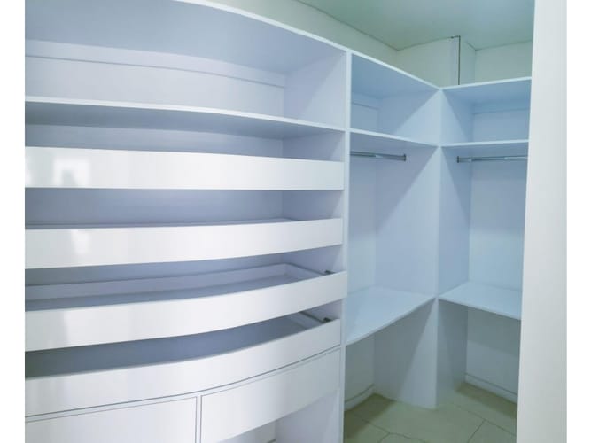 Apartamento de 6 alcobas en venta en El Poblado, Medellín, 800 m² · foto 20 de 24
