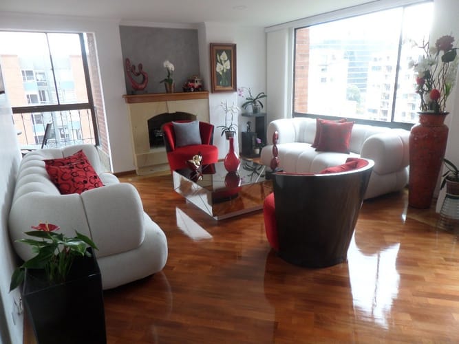 Apartamento de 3 alcobas en venta en Ciudad Salitre, Bogotá, 235 m² · foto 2 de 24