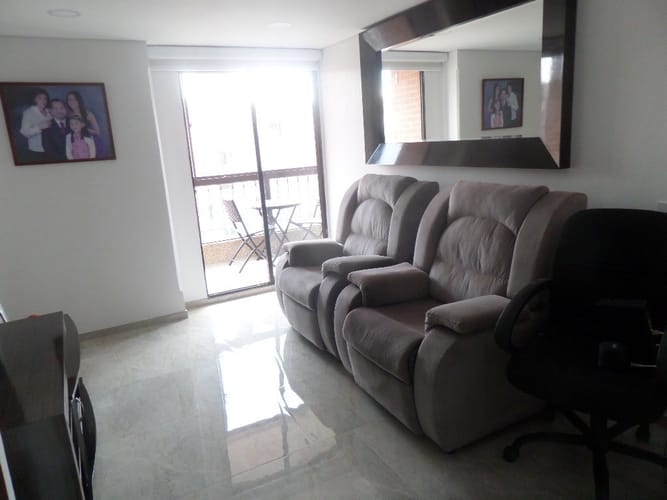 Apartamento de 3 alcobas en venta en Ciudad Salitre, Bogotá, 235 m² · foto 4 de 24
