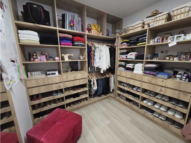 Apartamento de 4 alcobas en arriendo en Transversal Superior, Medellín, 400 m² · foto 11 de 23