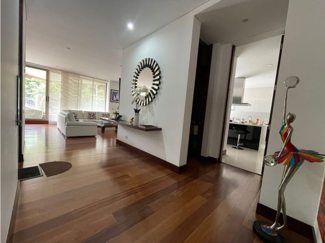 Apartamento de 3 alcobas en arriendo en Colina Campestre, Bogotá, 115 m² · foto 10 de 13