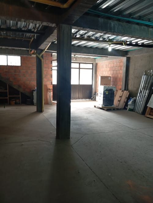 Casa de 10 alcobas en venta en La Iglesia, Chía, 364 m² · foto 3 de 17