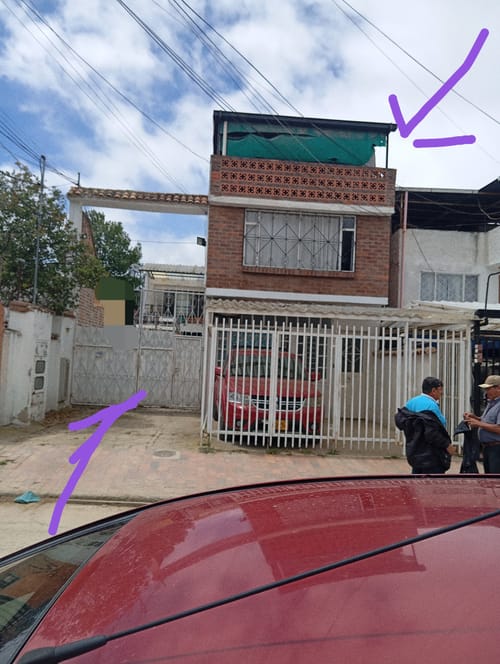 Casa de 10 alcobas en venta en La Iglesia, Chía, 364 m² · foto 1 de 17