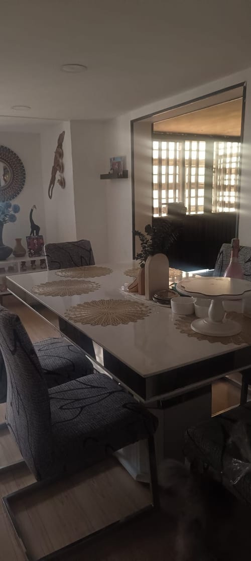 Casa de 4 alcobas en venta en Lago Timiza, Bogotá, 340 m² · foto 9 de 20