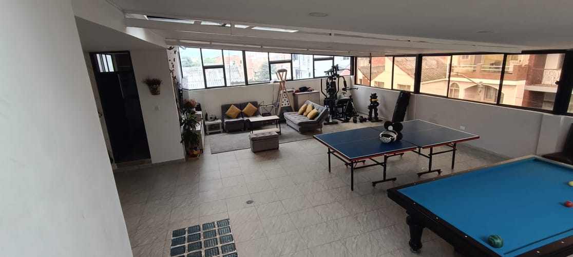 Casa de 4 alcobas en venta en Lago Timiza, Bogotá, 340 m² · foto 18 de 20
