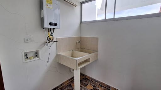 Apartamento de 3 alcobas en arriendo en El Faro, Rionegro, 81 m² · foto 16 de 19