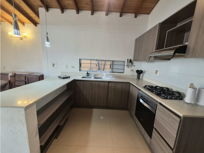 Casa de 2 alcobas en arriendo en Santa Elena, El Retiro, 160 m² · foto 9 de 24