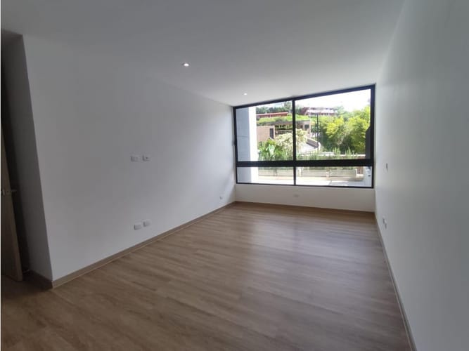 Apartamento de 2 alcobas en arriendo en Sajonia, Rionegro, 112 m² · foto 6 de 21