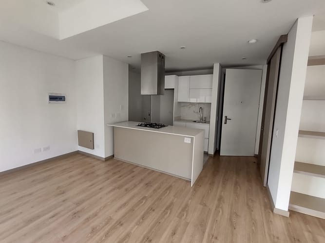 Apartaestudio en arriendo en Santa Barbara Occidental, Bogotá, 55 m² · foto 5 de 8