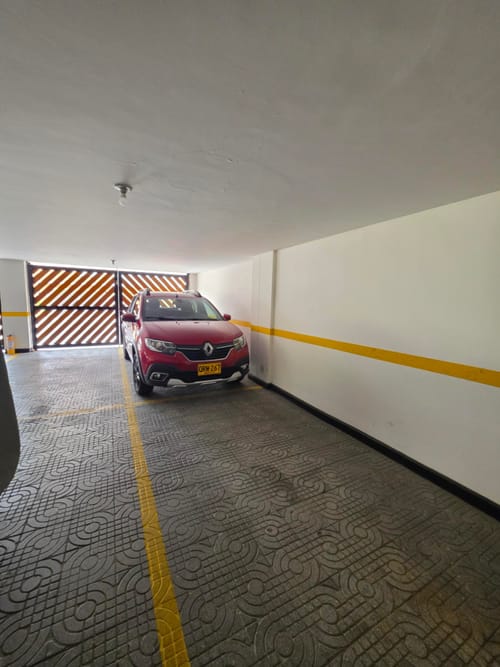Apartamento de 3 alcobas en venta en El Batán, Bogotá, 123 m² · foto 11 de 24