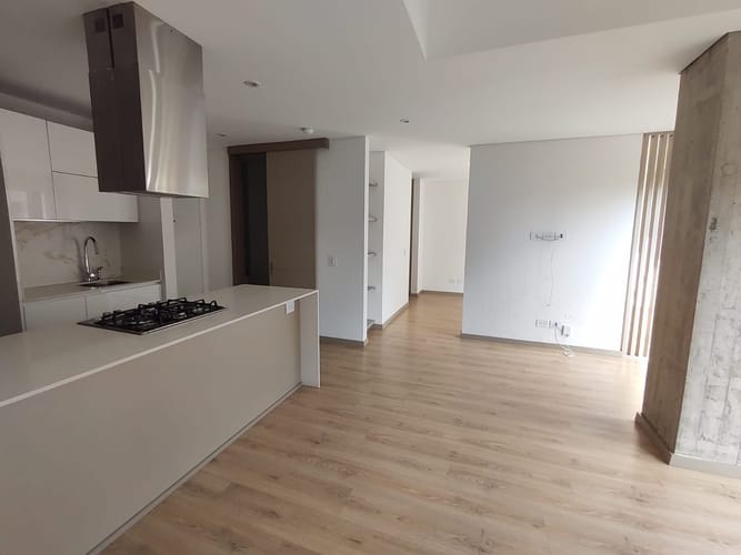 Apartaestudio en arriendo en Santa Barbara Occidental, Bogotá, 55 m² · foto 6 de 8