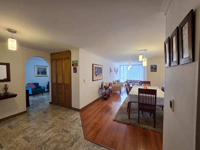 Apartamento de 3 alcobas en venta en El Batán, Bogotá, 123 m² · foto 7 de 24