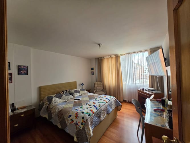 Apartamento de 3 alcobas en venta en El Batán, Bogotá, 123 m² · foto 21 de 24