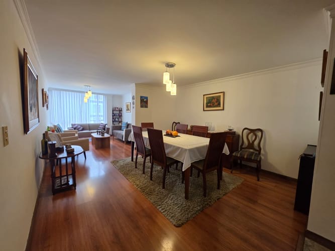 Apartamento de 3 alcobas en venta en El Batán, Bogotá, 123 m² · foto 3 de 24