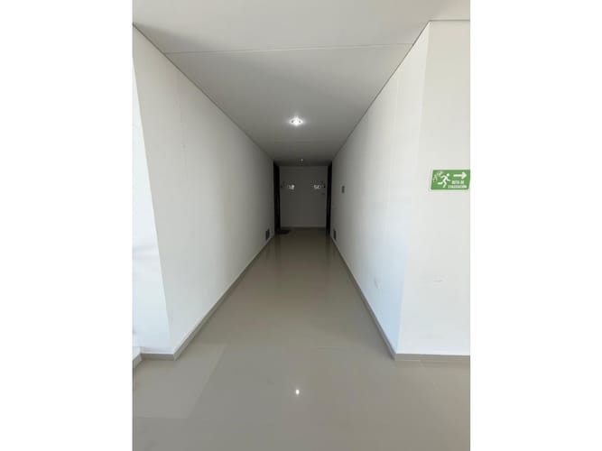 Apartamento de 3 alcobas en venta en Girardot, Girardot, 180 m² · foto 4 de 24