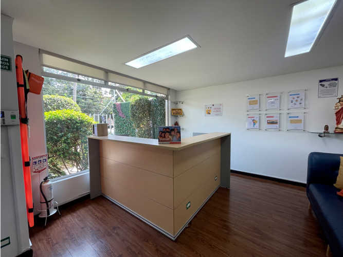 Casa de 10 alcobas en venta en Pasadena, Bogotá, 313 m² · foto 4 de 24
