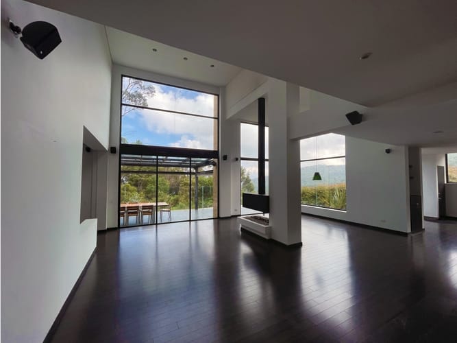 Casa de 4 alcobas en arriendo en Fusca, Chía, 470 m² · foto 3 de 24