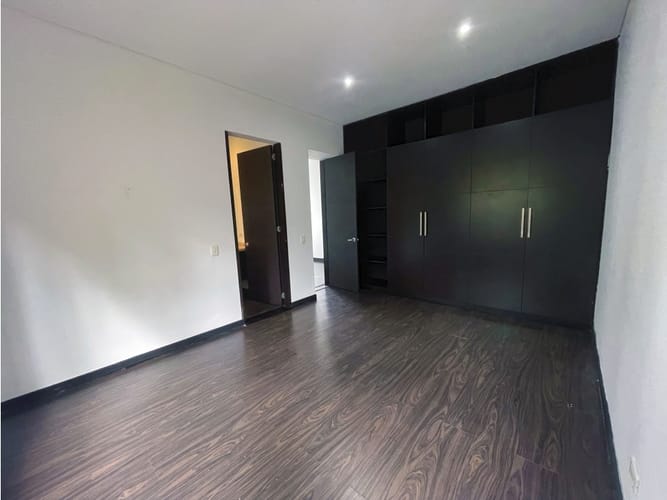 Casa de 4 alcobas en arriendo en Fusca, Chía, 470 m² · foto 23 de 24