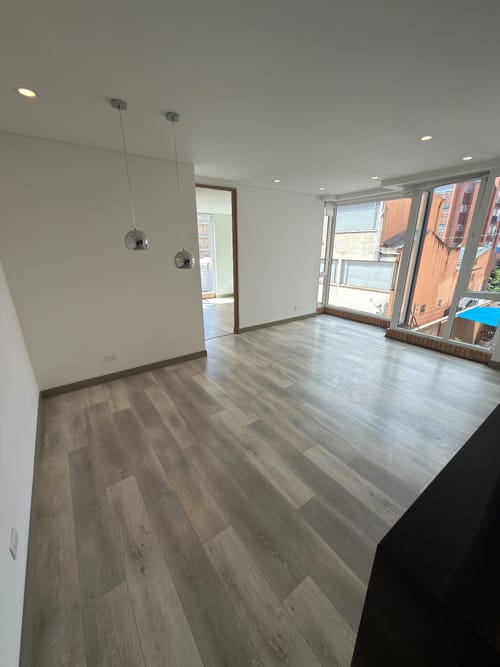 Apartamento de 1 alcoba en venta en Santa Barbara Occidental, Bogotá, 60 m² · foto 10 de 20
