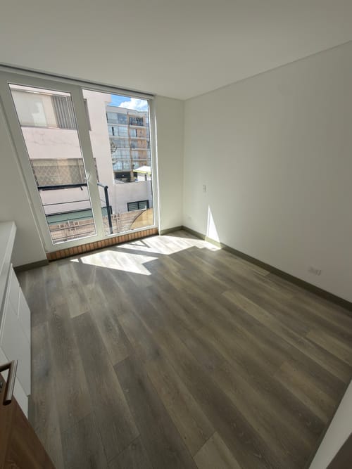Apartamento de 1 alcoba en venta en Santa Barbara Occidental, Bogotá, 60 m² · foto 11 de 20