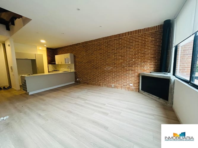 Casa de 3 alcobas en venta en Chico, Bogotá, 130 m² · foto 2 de 24