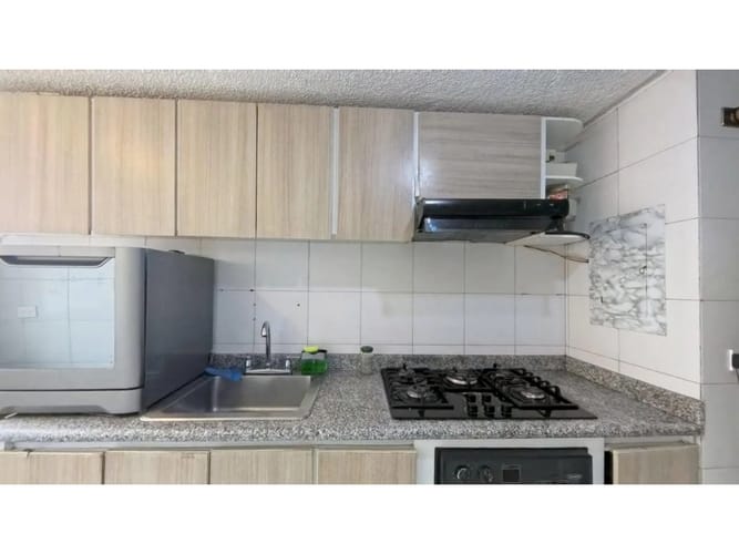 Apartamento de 3 alcobas en venta en Ortezal, Bogotá, 82 m² · foto 4 de 10