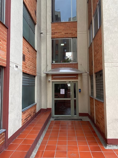 Apartamento de 3 alcobas en venta en Ciudad Salitre, Bogotá, 84 m² · foto 4 de 18
