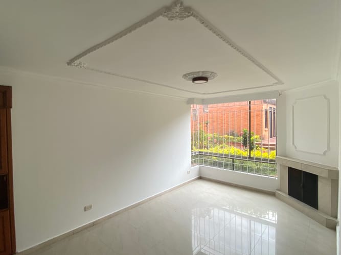 Apartamento de 3 alcobas en venta en Ciudad Salitre, Bogotá, 84 m² · foto 16 de 18