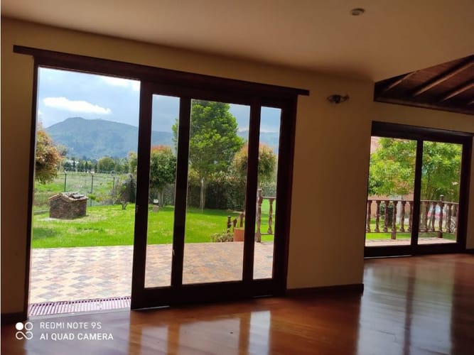 Casa de 4 alcobas en arriendo en Guaymaral, Bogotá, 650 m² · foto 3 de 24