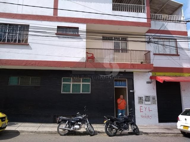 Apartamento de 4 alcobas en venta en 12 De Octubre, Bucaramanga, 113 m² · foto 1 de 20